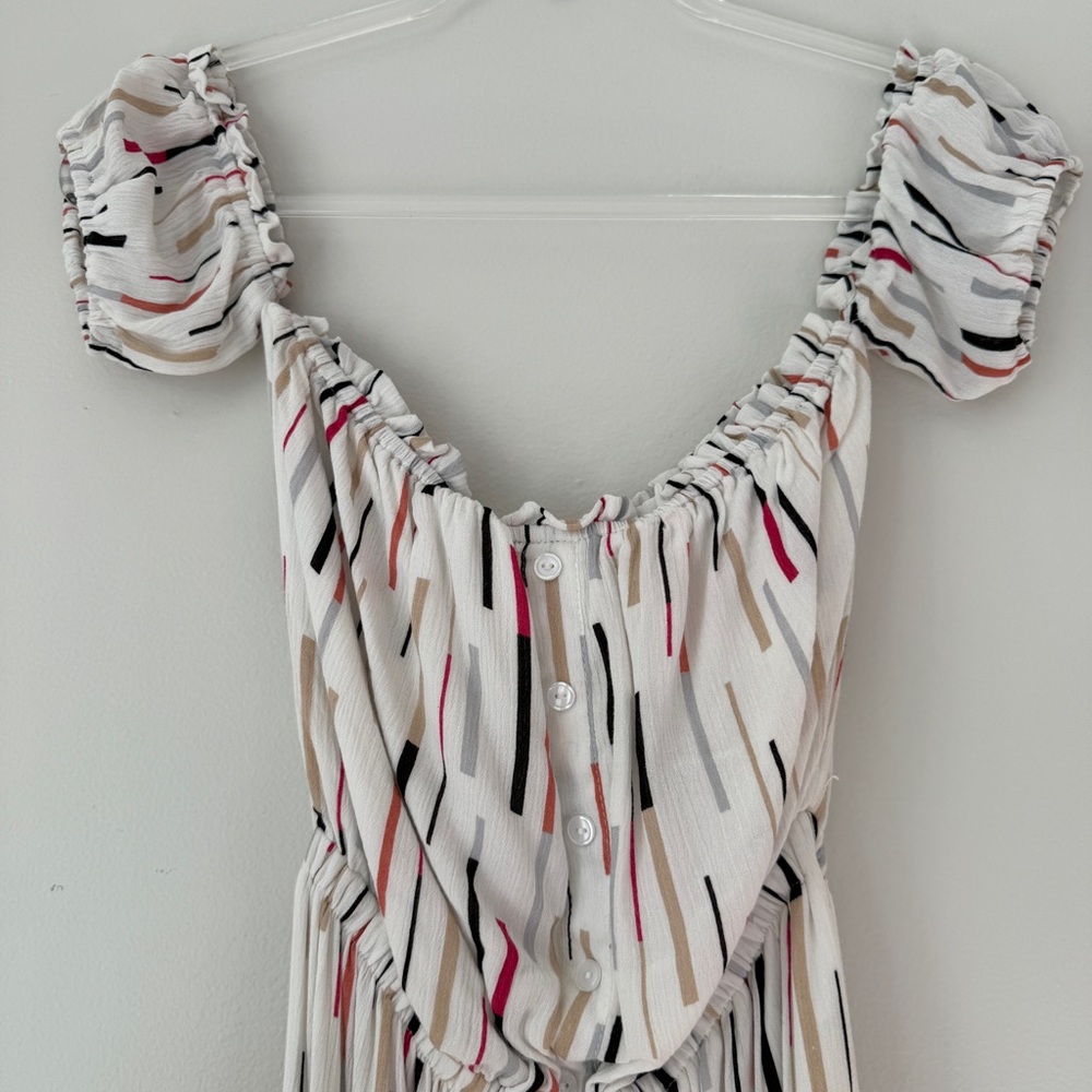 Lulu’s White Off‎ Shoulder Jumpsuit Sz S - Picture 7 of 11